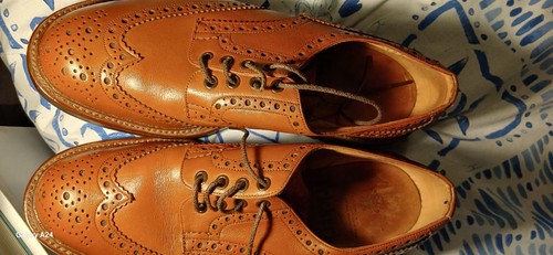 Tricker bench made - made, tan